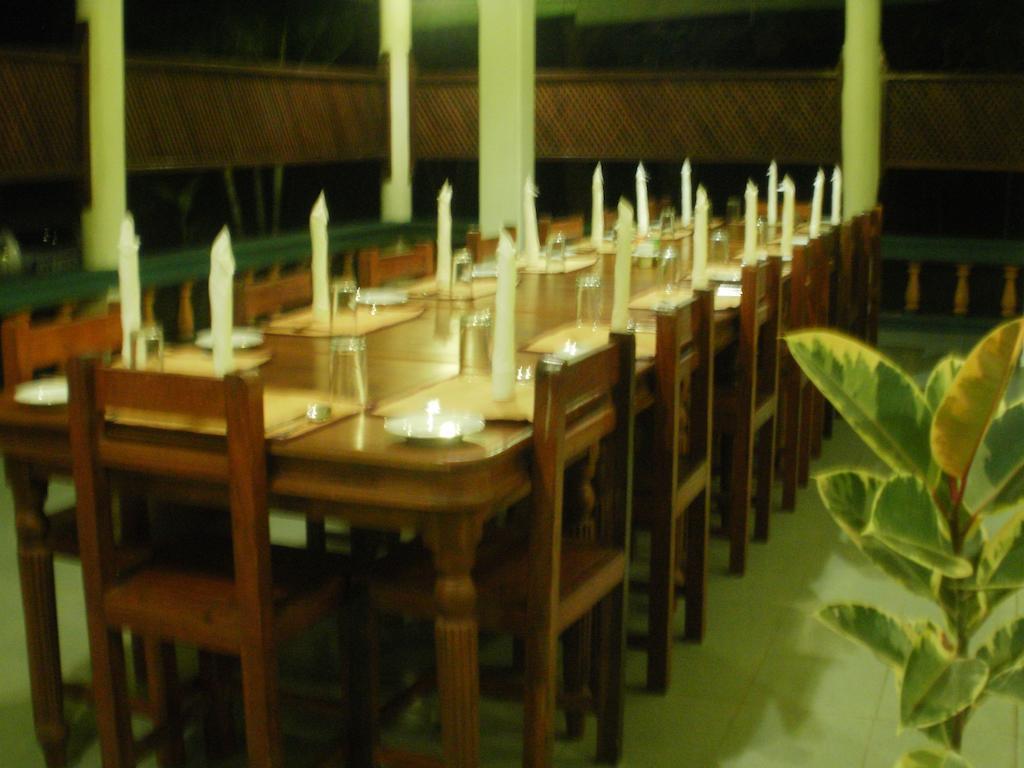 Nilketha Villa Eco Hotel Anuradhapura Buitenkant foto
