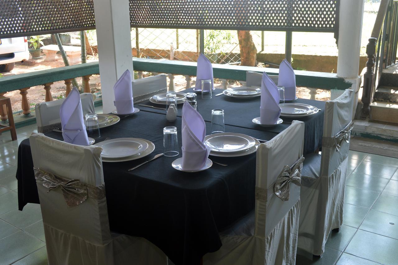 Nilketha Villa Eco Hotel Anuradhapura Buitenkant foto