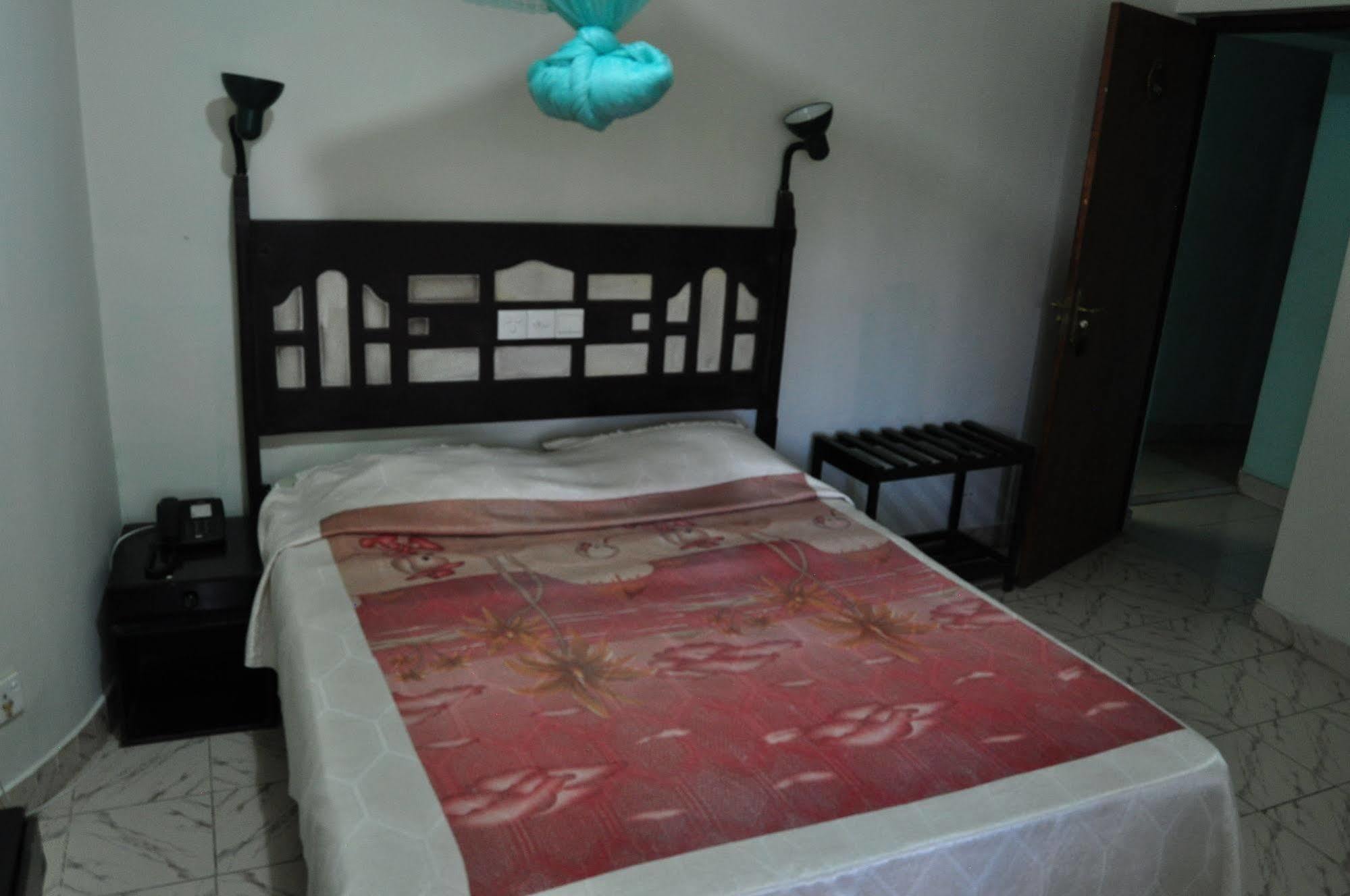 Nilketha Villa Eco Hotel Anuradhapura Buitenkant foto